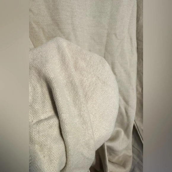 NWT Playboy Crewneck Sweatshirt Beige Khaki Color Size XL - Picture 7 of 8